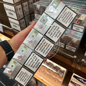 Benson & Hedges Platinum Double Capsule 3 Benson & Hedges Platinum Double Capsule