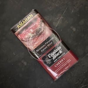 Captain Black Cherry 42.5g