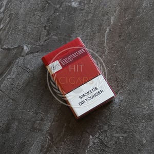 Dunhill Red