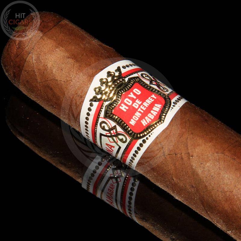 hoyo-de-monterrey-petit-robustos-pack-of-3-cigars-1 Hoyo De Monterrey Petit Robustos (5x3 Packs)