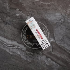 Lucky Strike Red