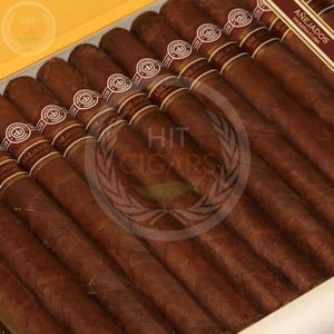 Montecristo Churchills Anejados 8 Montecristo Churchills Anejados