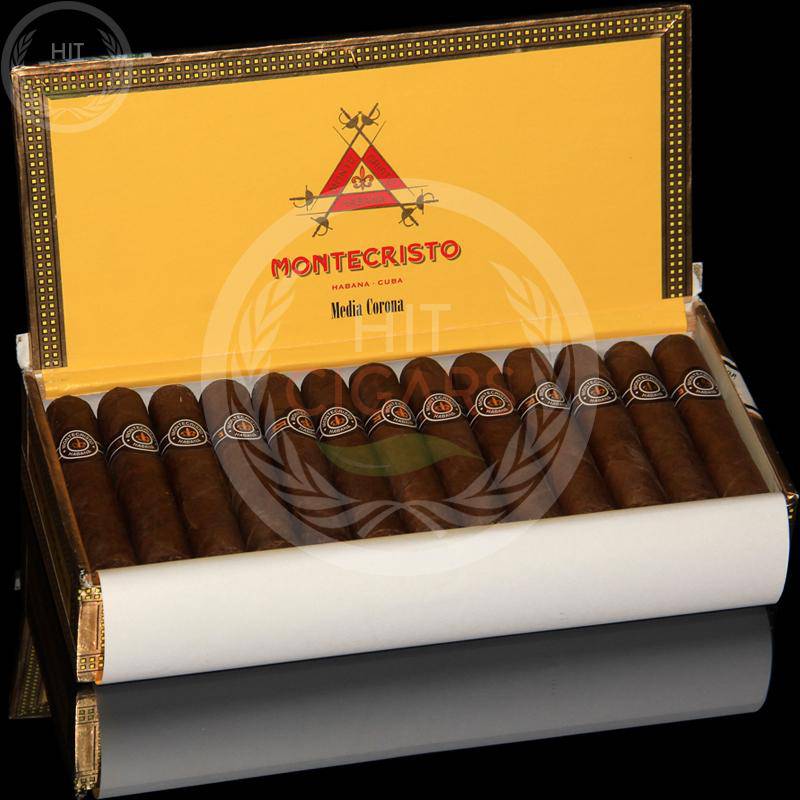 Montecristo Media Corona
