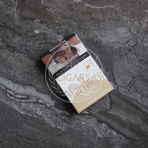 Marlboro Gold