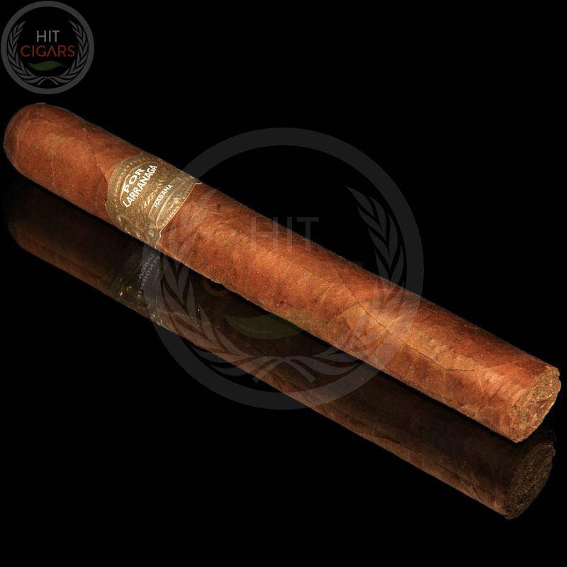 Por Larranaga Petit Coronas