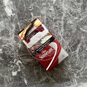Peter Stuyvesant Red