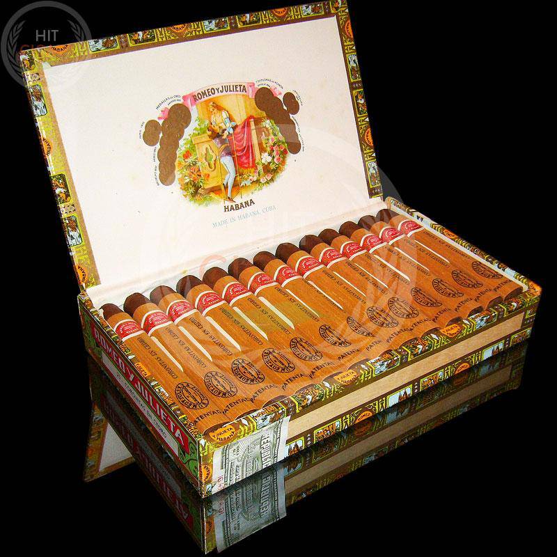 Romeo y Julieta Coronitas en Cedro